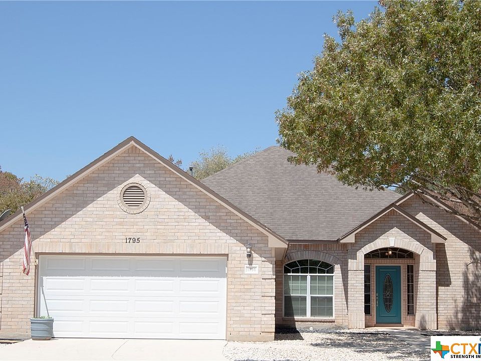 1st image of 1795 Oakmont Cir