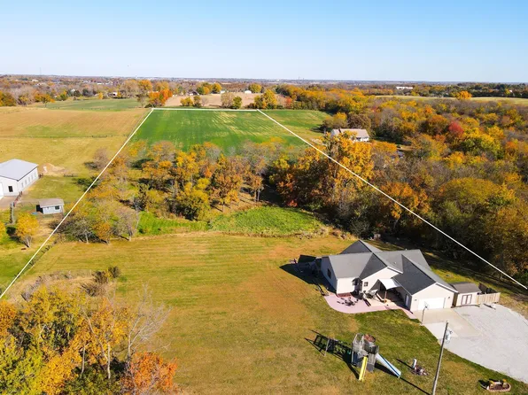 6461 Grimes St, Indianola, IA 50125