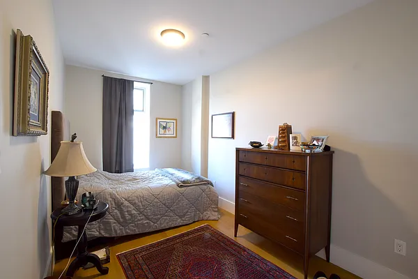 Rented by Keren Capital Group, LLC | media 22