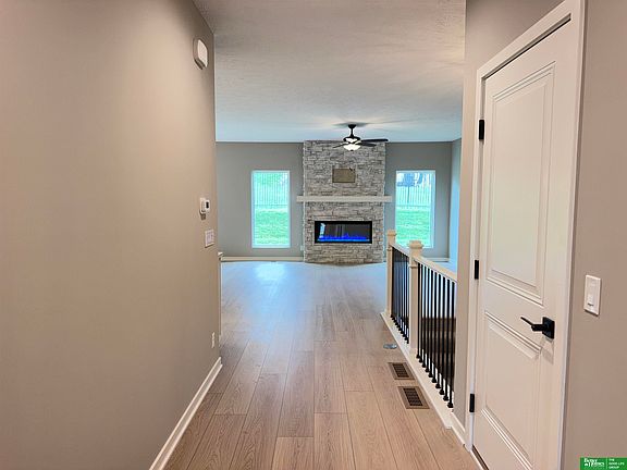 4th image of 17635 Clay St