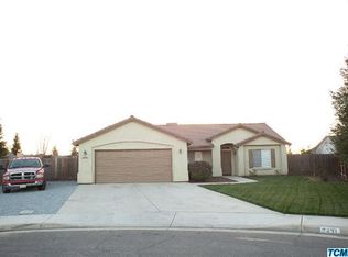 2431 N Zachary St NW, Visalia, CA 93291