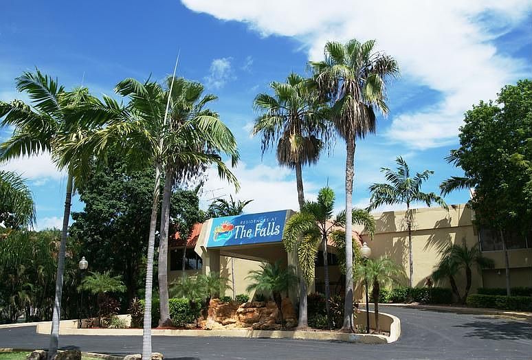 1st image of 13913 SW 90th Ave #106-B