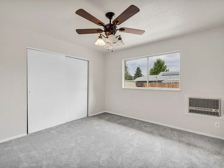 17575 Parrot Dr — Photo 24