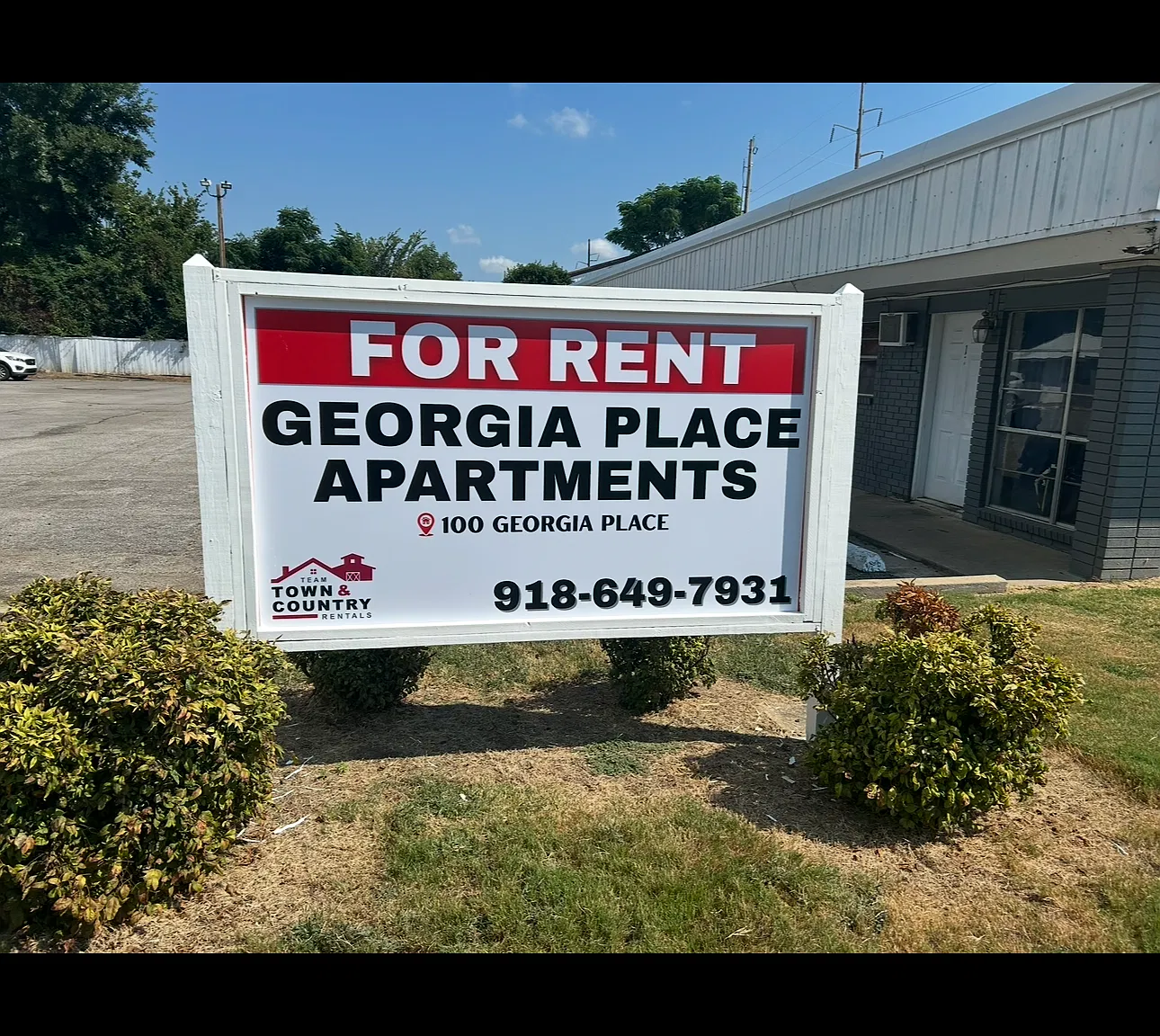 100 Georgia Place Apartments - 11 — Photo 1