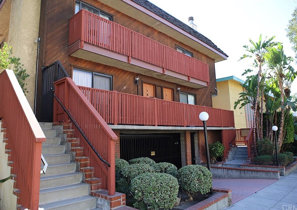 1st image of 552 E Palm Ave APT A