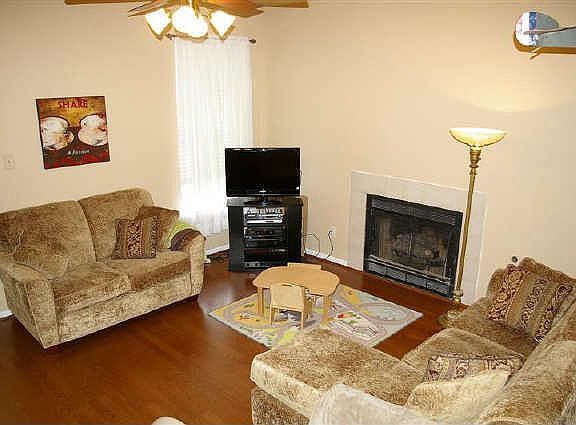 4th image of 9131 Cumberland Dr