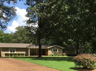 1020 Hickman Rd, New Johnsonville, TN 37134