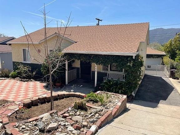 2nd image of 3408 Santa Carlotta St