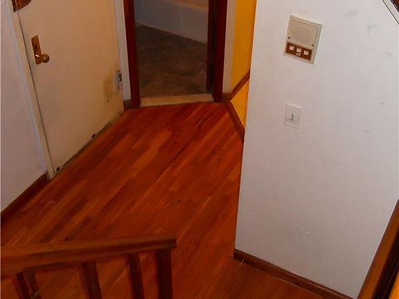 5th image of 120 W 75th St APT 2A