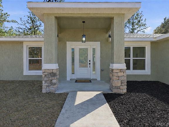 3rd image of 7821 N Sarazen Dr