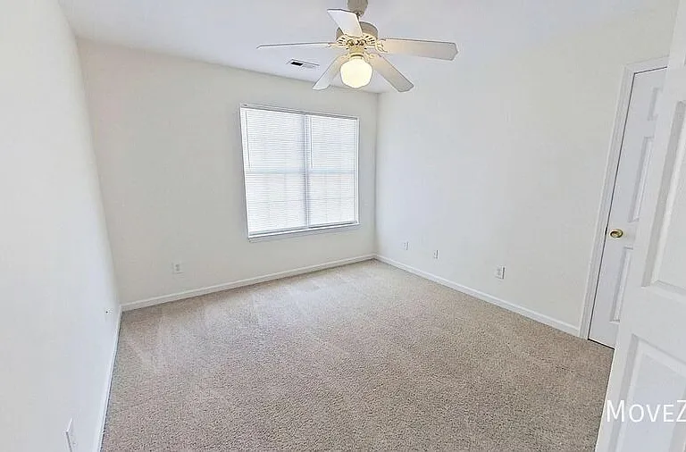 307 Saint Rosea Rd — Photo 25