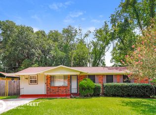 4243 E Sharbeth Dr, Jacksonville, FL 32210