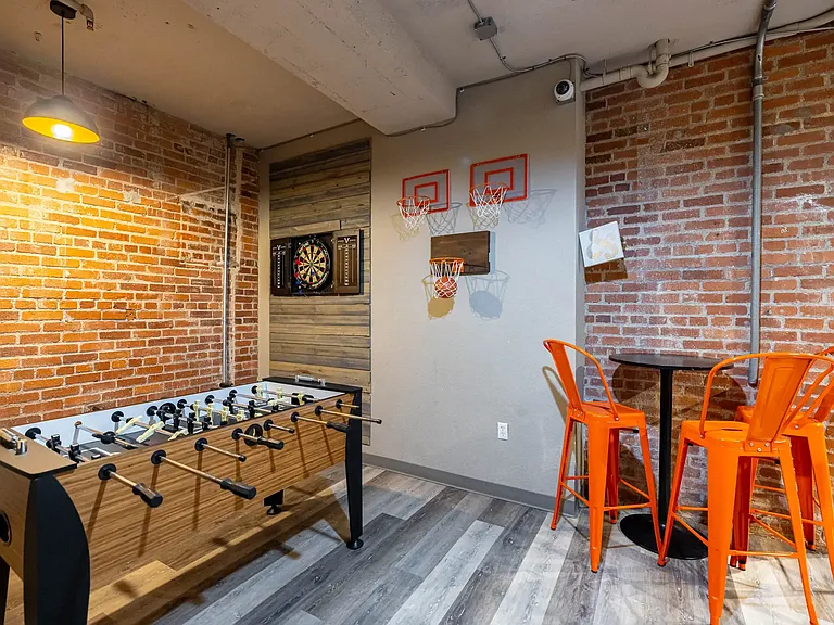 Park Lofts — Photo 7