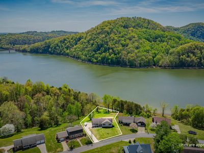 127 W Lake Dr, Rogersville, TN, 37857