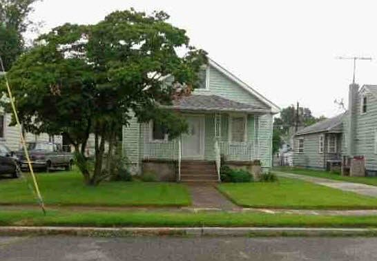 1st image of 324 Lincoln Ave