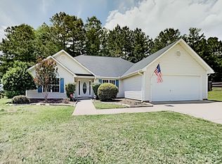 121 Paradise Xing, Douglasville, GA 30134