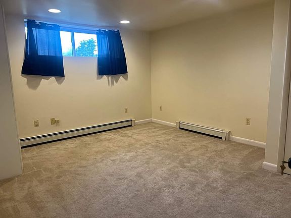 5th image of 6122 Rolling View Dr #2