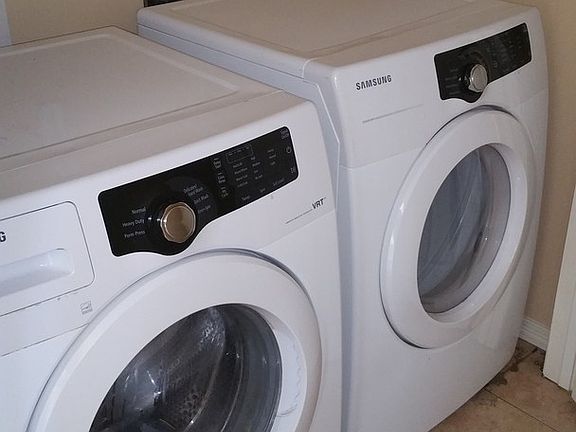 5th image of 3605 S Fairmont Ave APT A