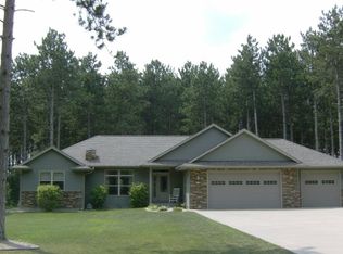 1612 S Ponderosa Dr, Stevens Point, WI 54482