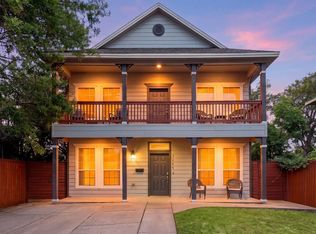 2205 30th St, Galveston, TX 77550