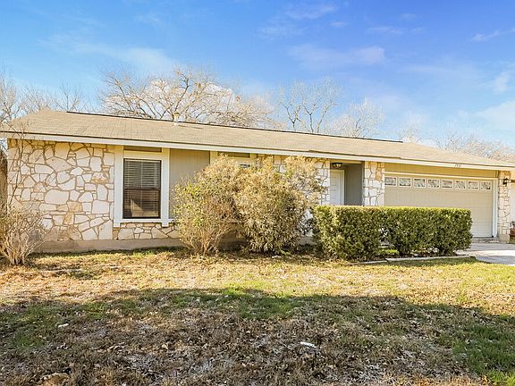 3rd image of 7531 Lago Frio