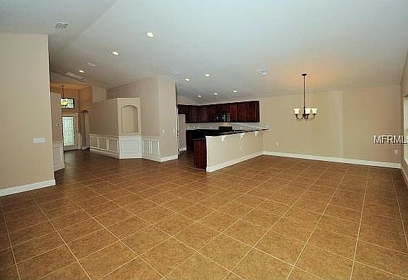 3rd image of 1006 Derbyshire Dr