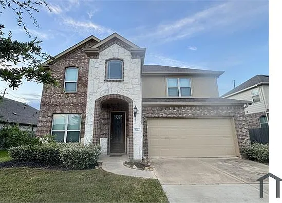 5 bed, 3059 sqft, $3,800 — Photo 3