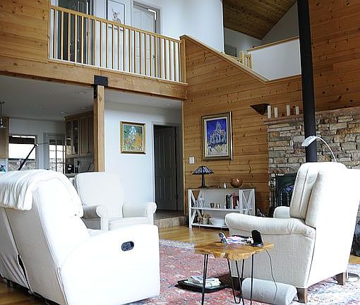 3rd image of 800 Waldeberg Dr
