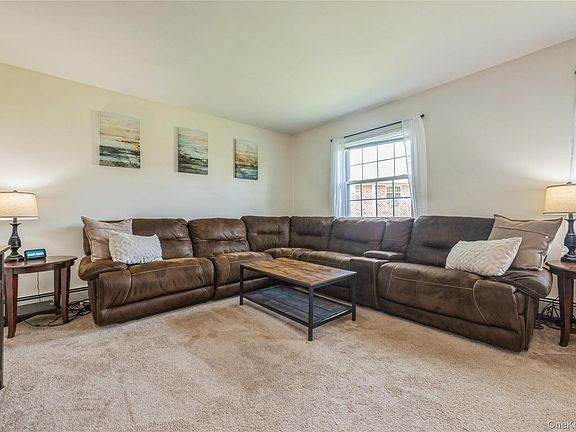 3rd image of 460 Old Town Road #8J
