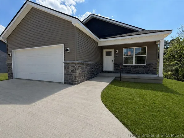 3599 Old Vincennes Road, Floyds Knobs, IN 47119