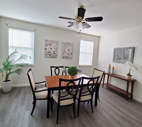 3rd image of 111 San Pedro St