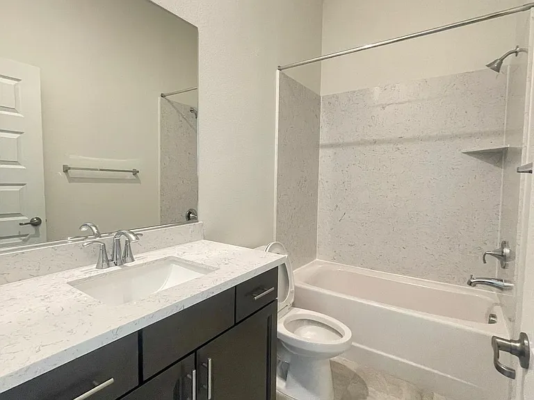 4955 Belles Ct — Photo 11