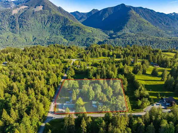 47400 Extrom Rd, Chilliwack, BC V2R 4T1