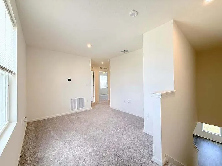 2068 Kentucky Rd — Photo 22