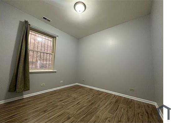 5th image of 723 S Campbell Ave
