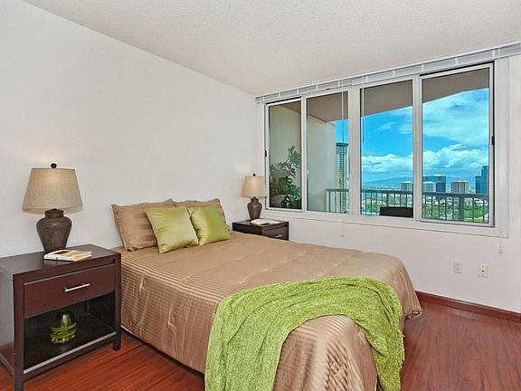 Similar 1B Unit. Photo to show furniture layout since rental