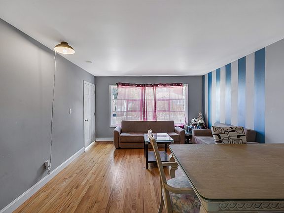 3rd image of 413 Essex St