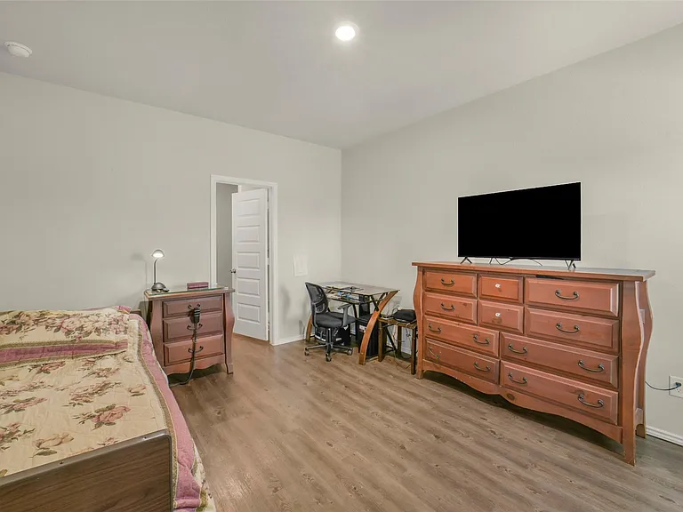 21610 Desert Lily Rd — Photo 12