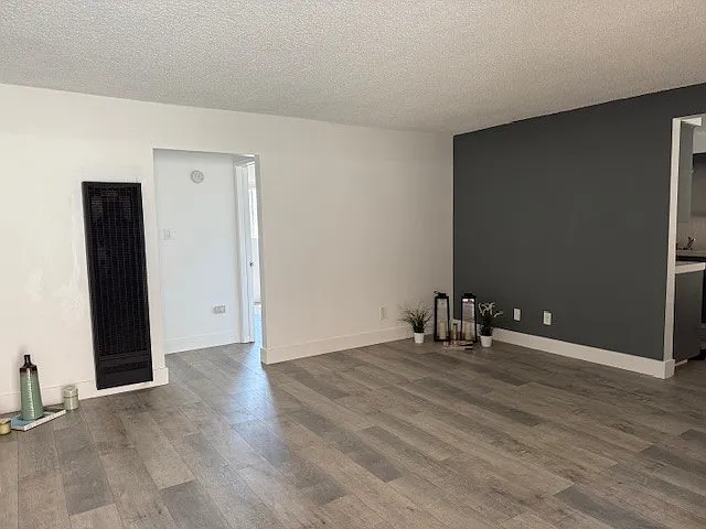 203 S Curtis Ave — Photo 3