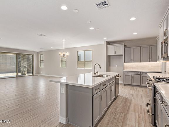 4th image of 15829 S 177TH Drive