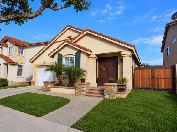5460 Dunbar Dr, Oxnard, CA 93033