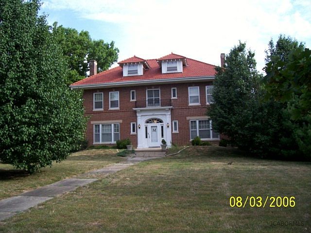 1st image of 1504 W Main St