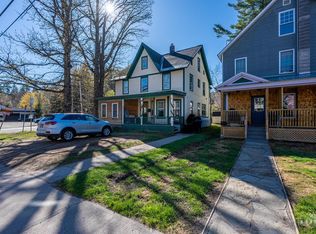 30 Woodruff St, Saranac Lake, NY 12983