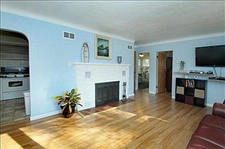 5th image of 1627 Hamelink Dr