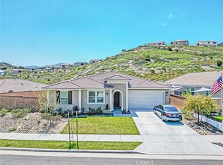 2620 Santa Fiora Dr, Corona, CA 92882