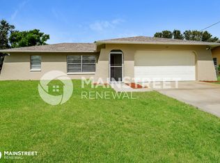 814 SE 20th Ct, Cape Coral, FL 33990