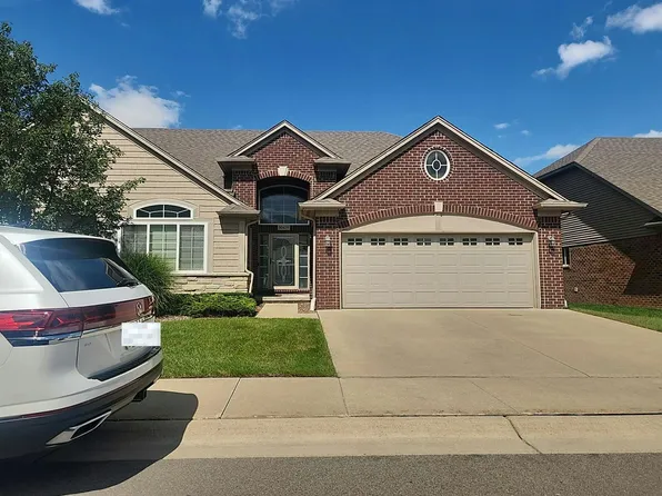 30439 Berghway Trl, Warren, MI 48092