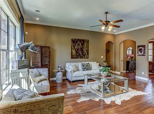 65 Riverdale Dr, Oakland, TN 38060