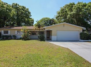 6220 26th Ave N, Saint Petersburg, FL 33710