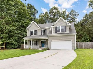 6823 Watch Harbour Cir, Hayes, VA 23072